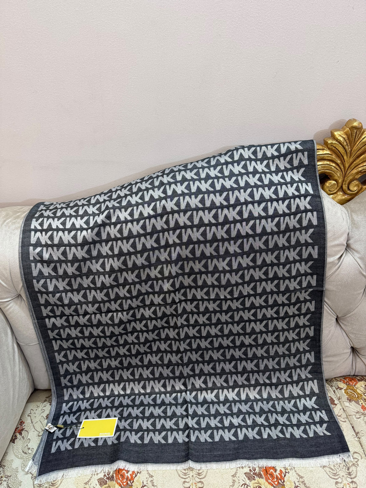 M K famous brand Scarf/Stole/shawl ( 14 colors )