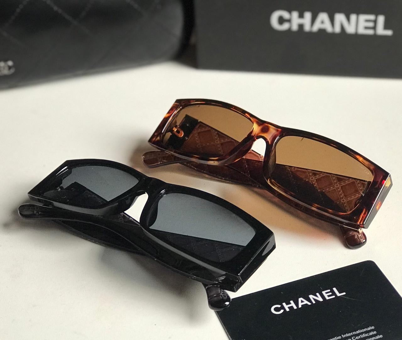 Famous brand sunglasses ( 2 colors )