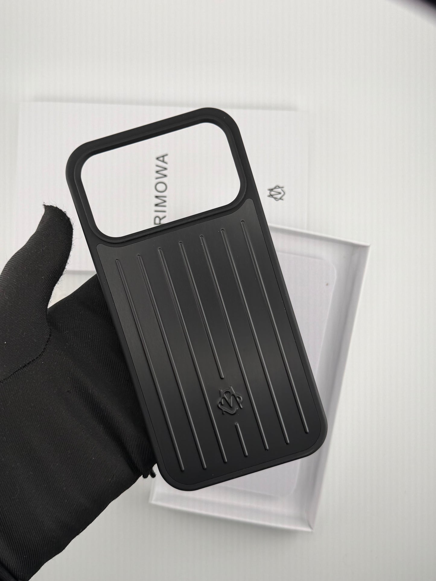 Rimowa iphone 17/17pro/17promax/17air