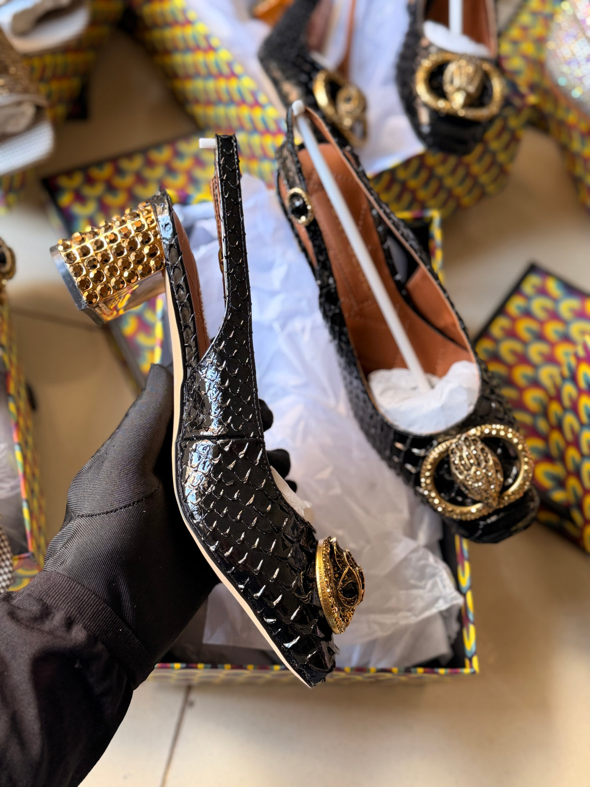 K famous brand pumps/heel