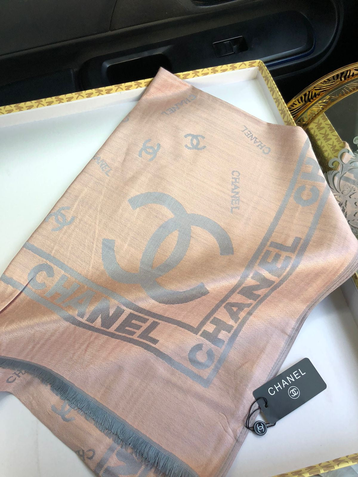 C famous brand scarves/shawl/stole ( 10 colors )