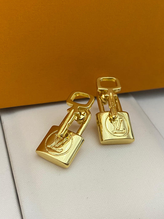 Lv earrings