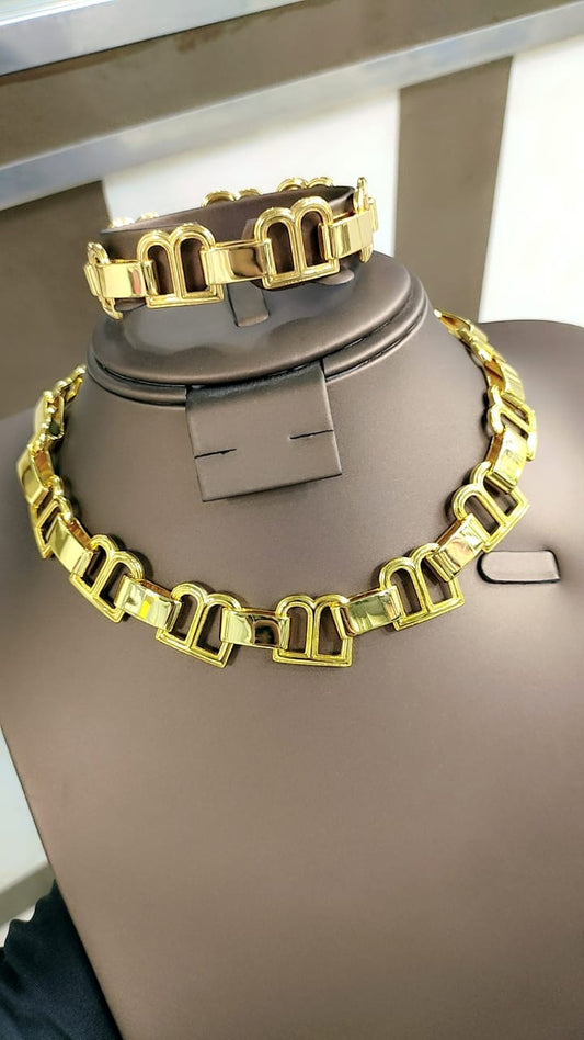 B famous brand necklace & bracelet