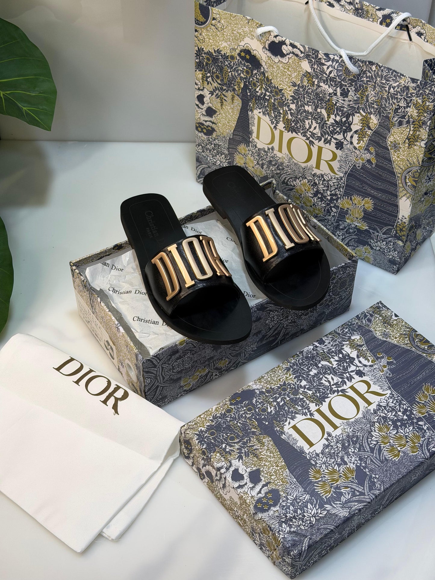 D flats famous brand