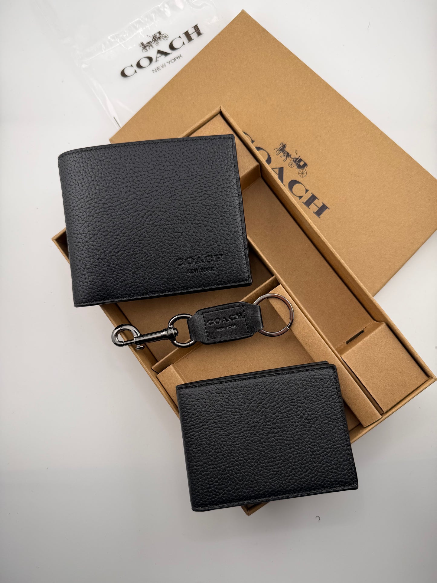 Coach wallet set cardholder & keychain