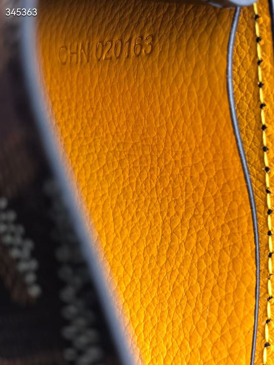 Wallet famous brand G