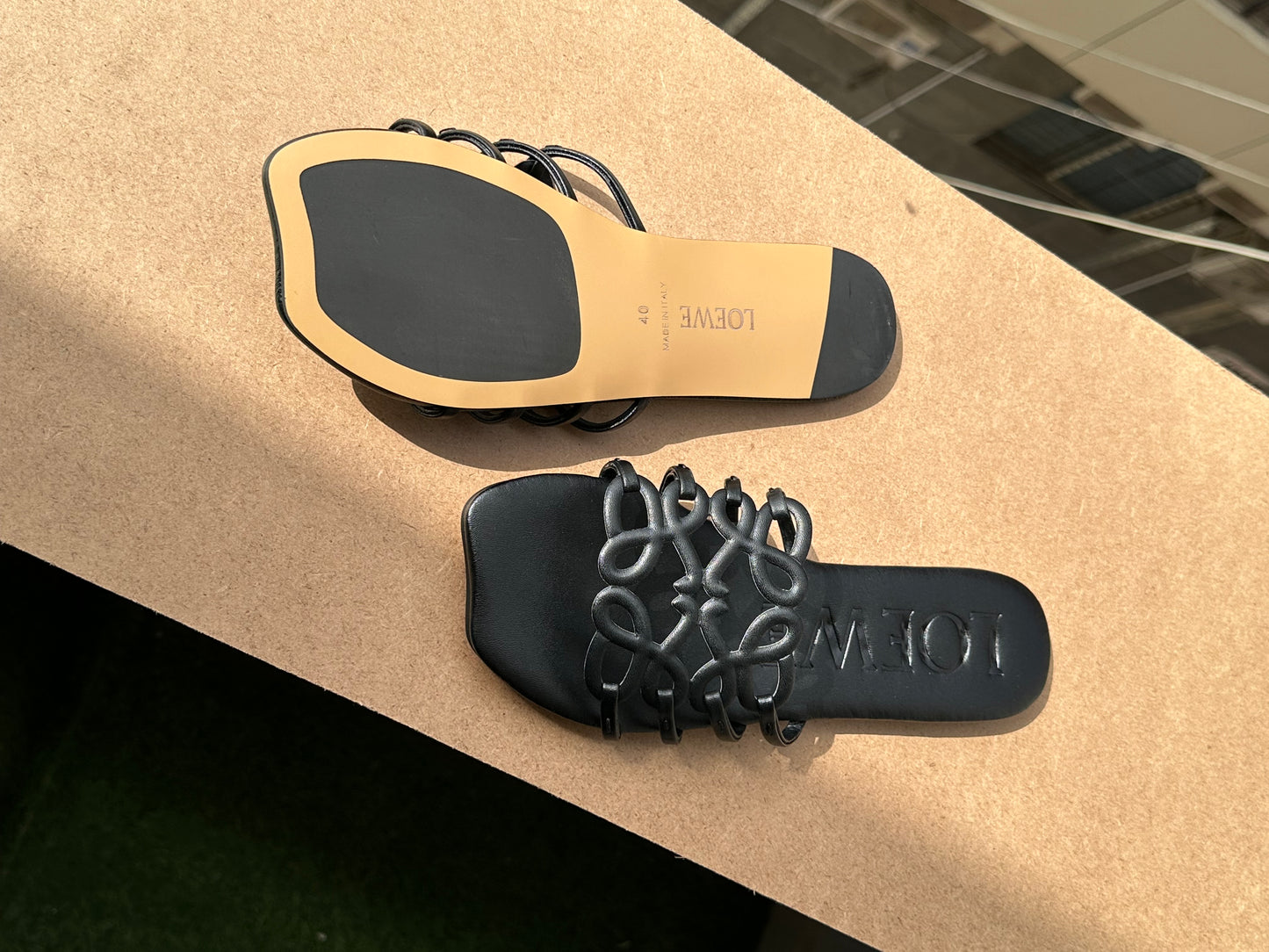 Loewe slipper ( Pre order )