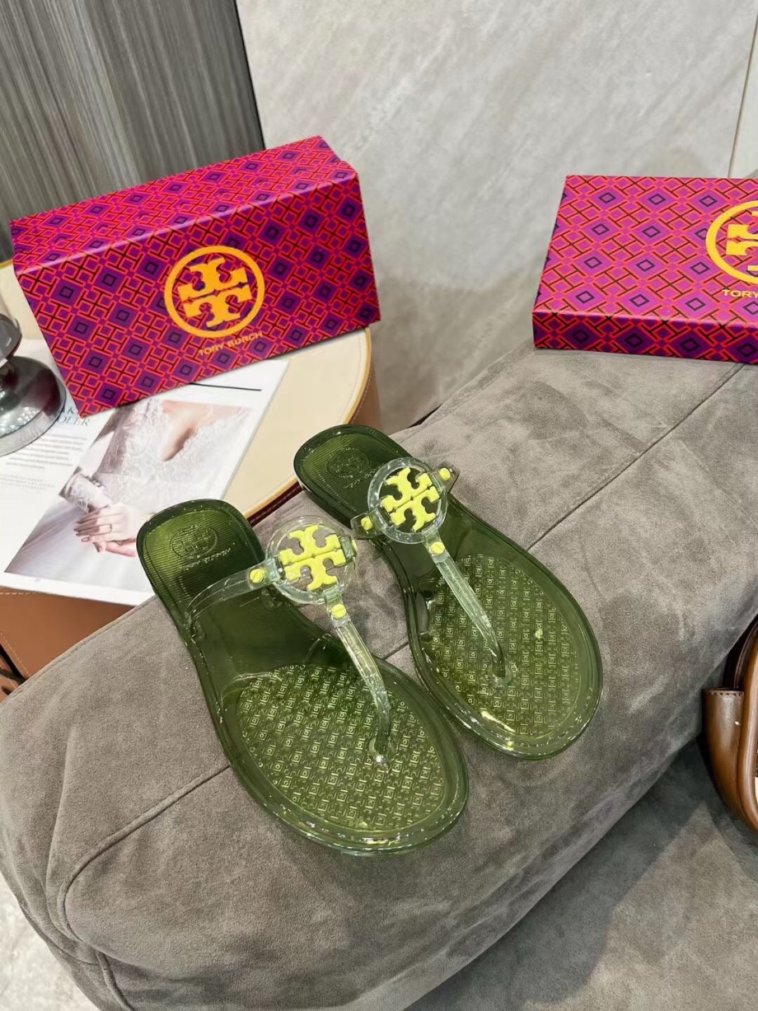 Tory Burch Jelly Slippers ( PREORDER)