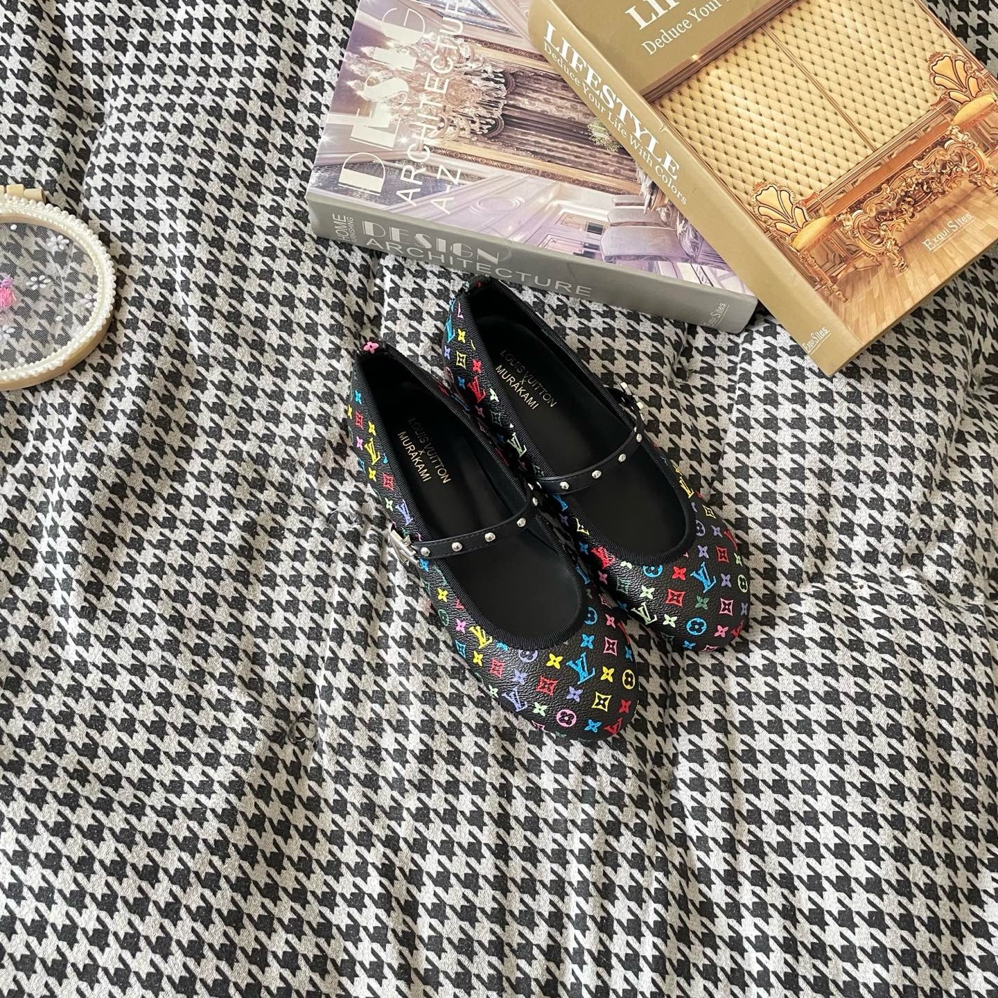 lLV shoes ( Pre order )