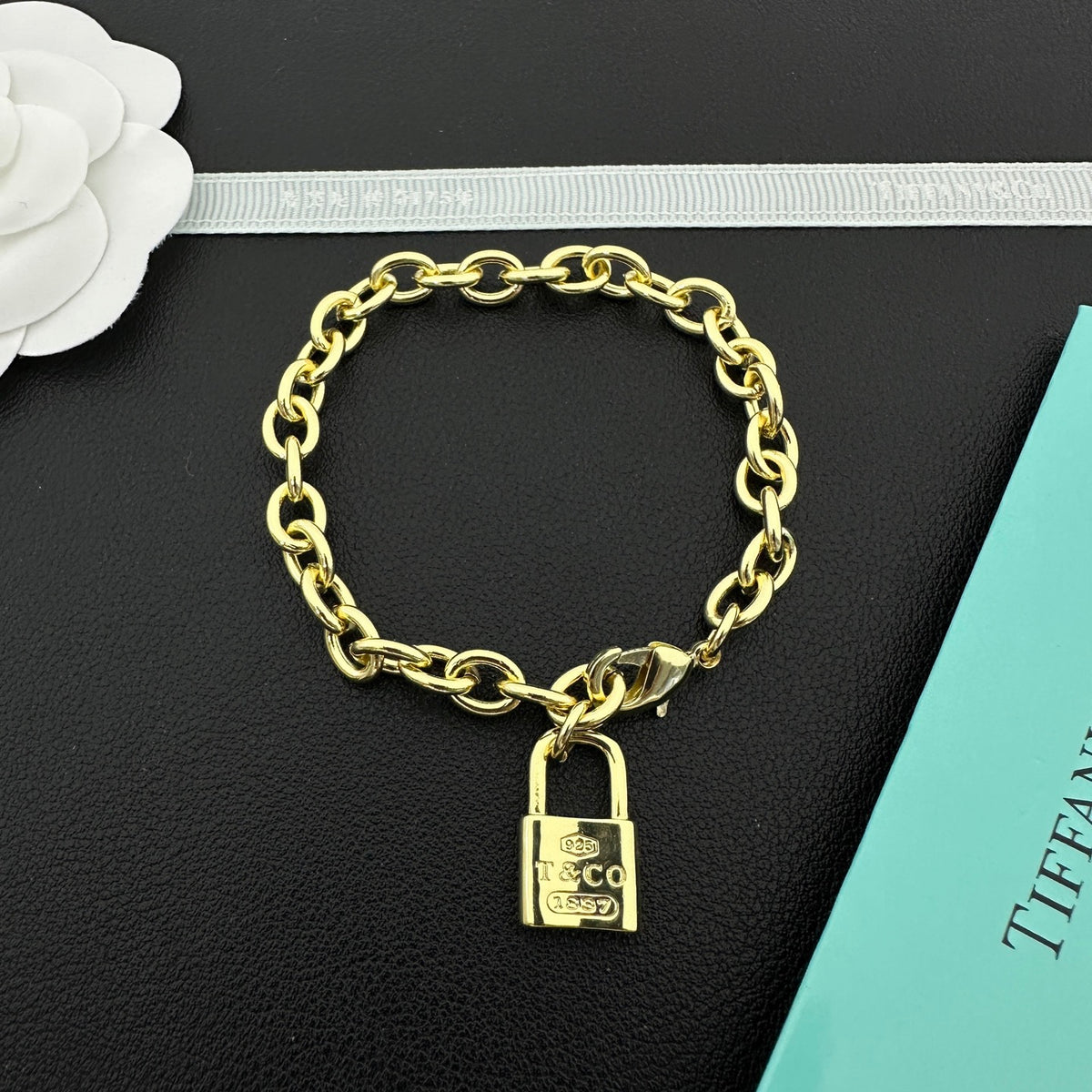 T i f f a n y & Co. Bracelet ( silver & golden )
