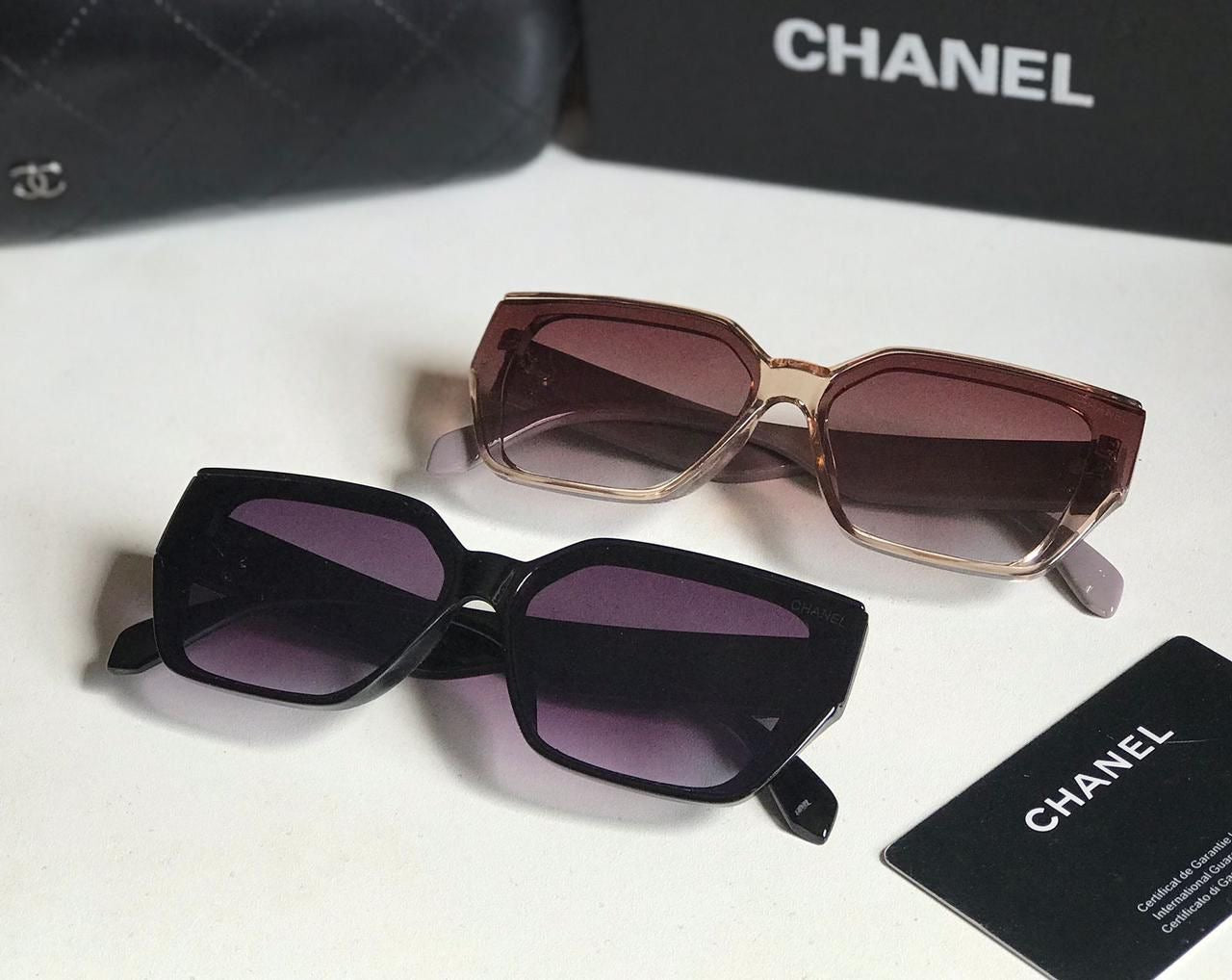 Sunglasses famous brand ( 2 shades ) (Copy)