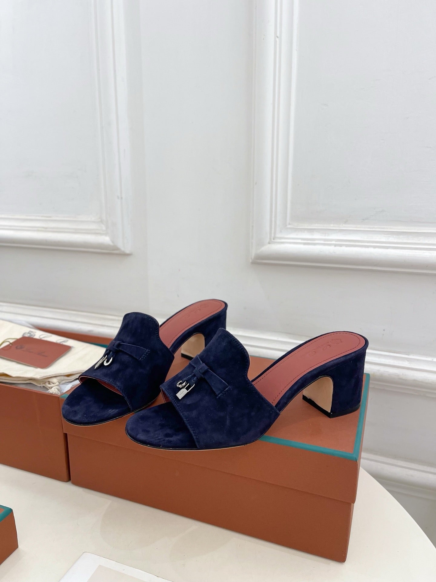 Loro Piana new edition