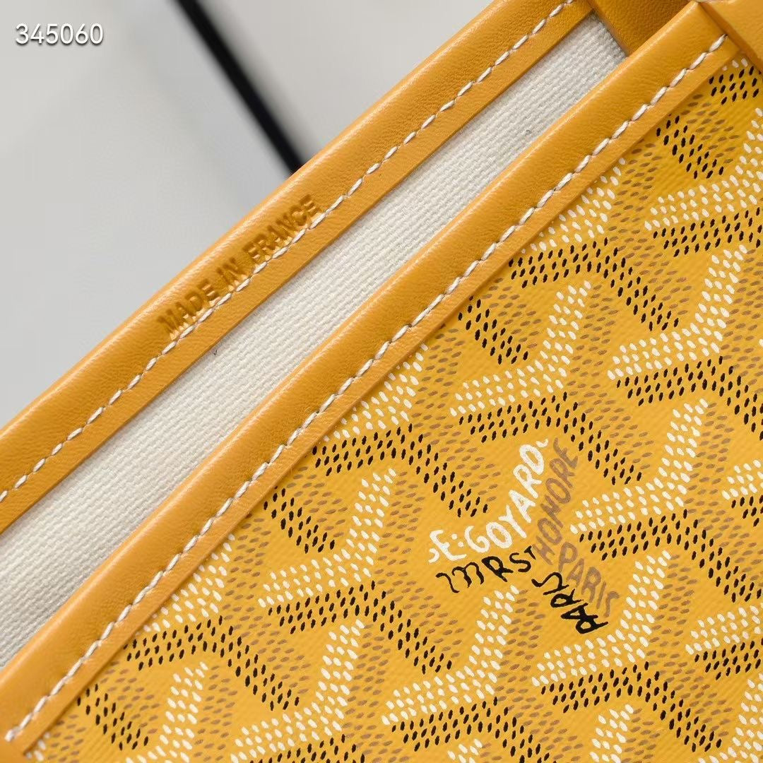 G brand bag famous brand (Pre order)