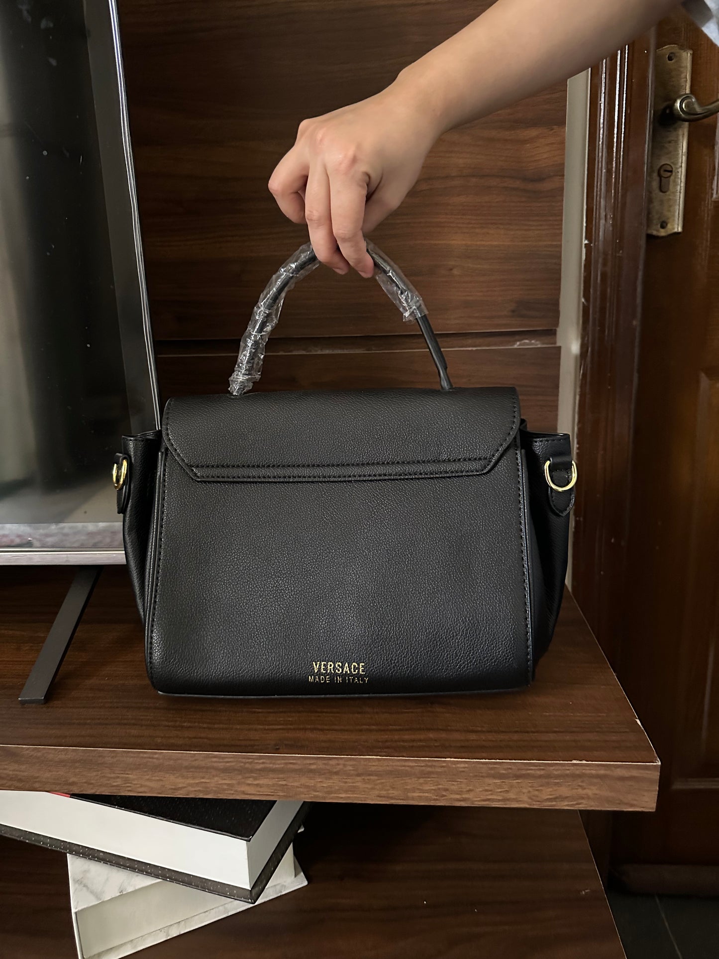 V brand bag famous brand