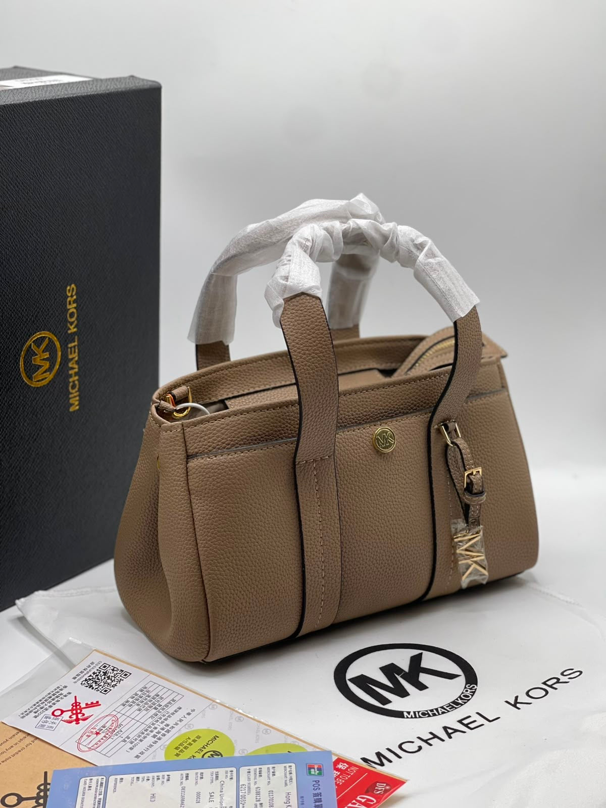 Famous brand bag ( 5 colors )