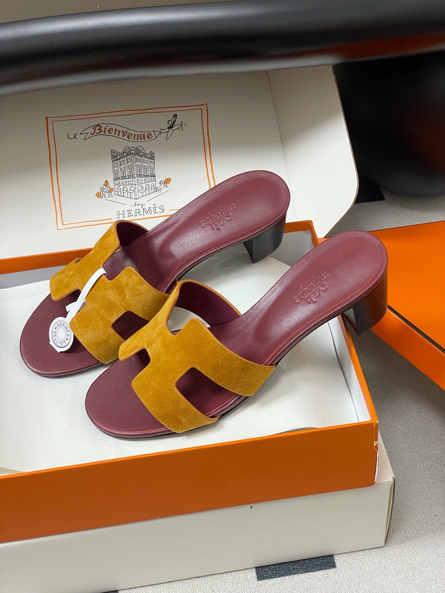 H oran famous brand slipper