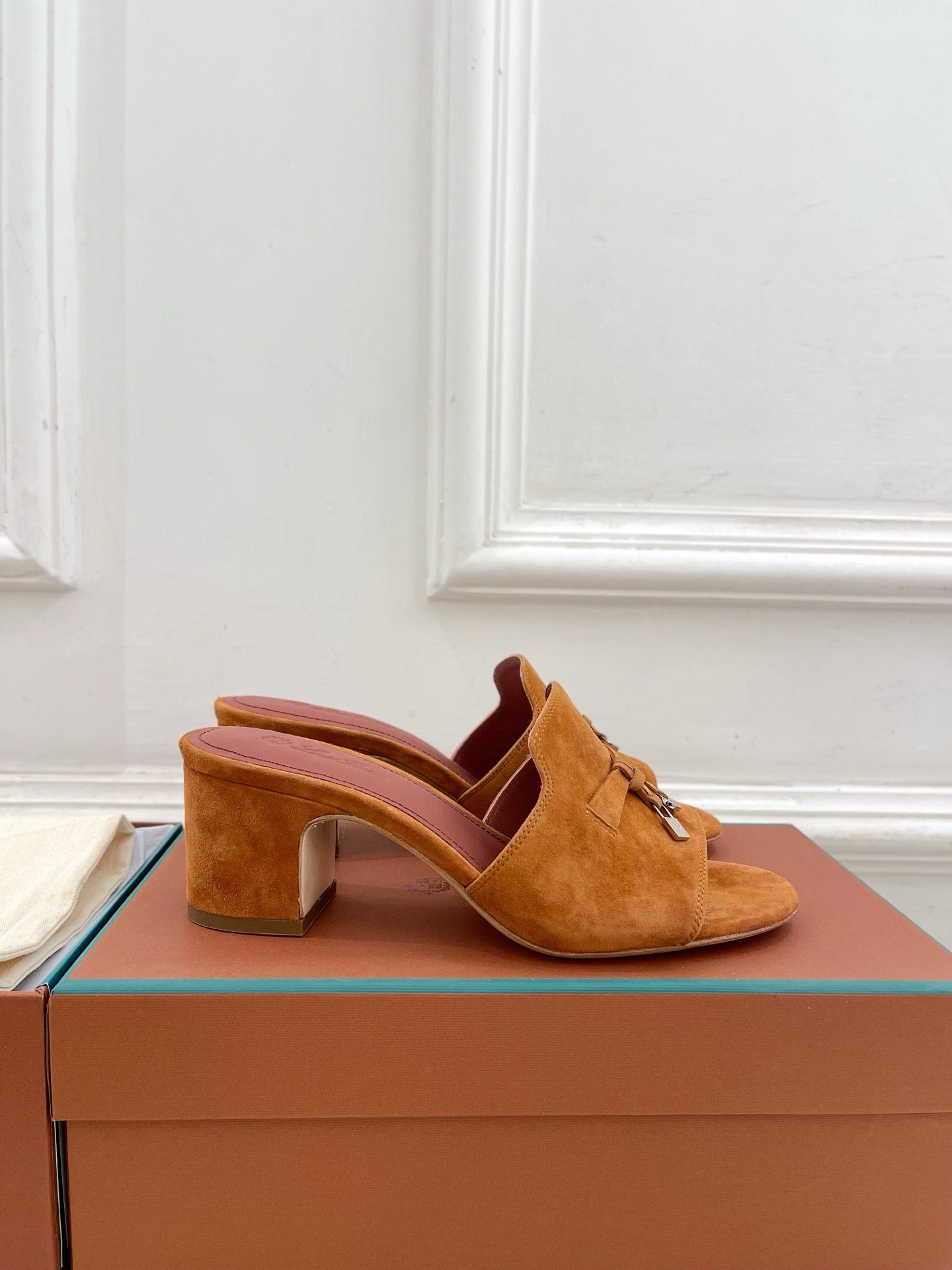 Loro Piana new edition