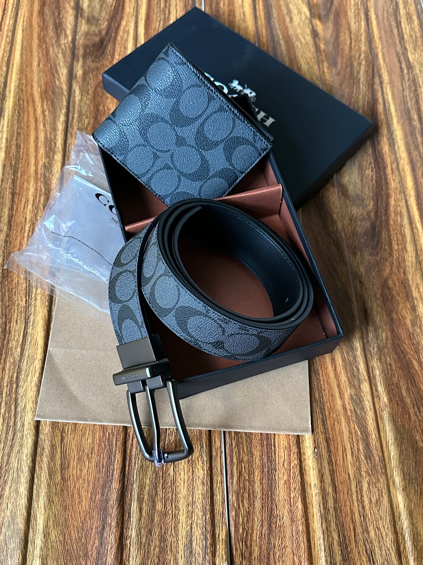 Coach wallet + belt