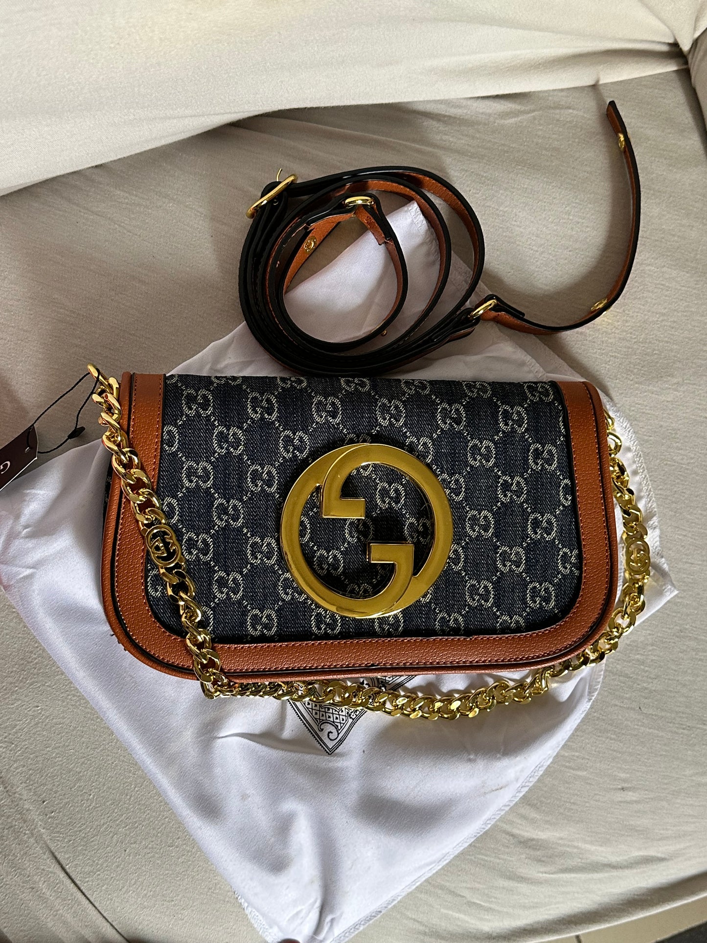 G famous brand bag
