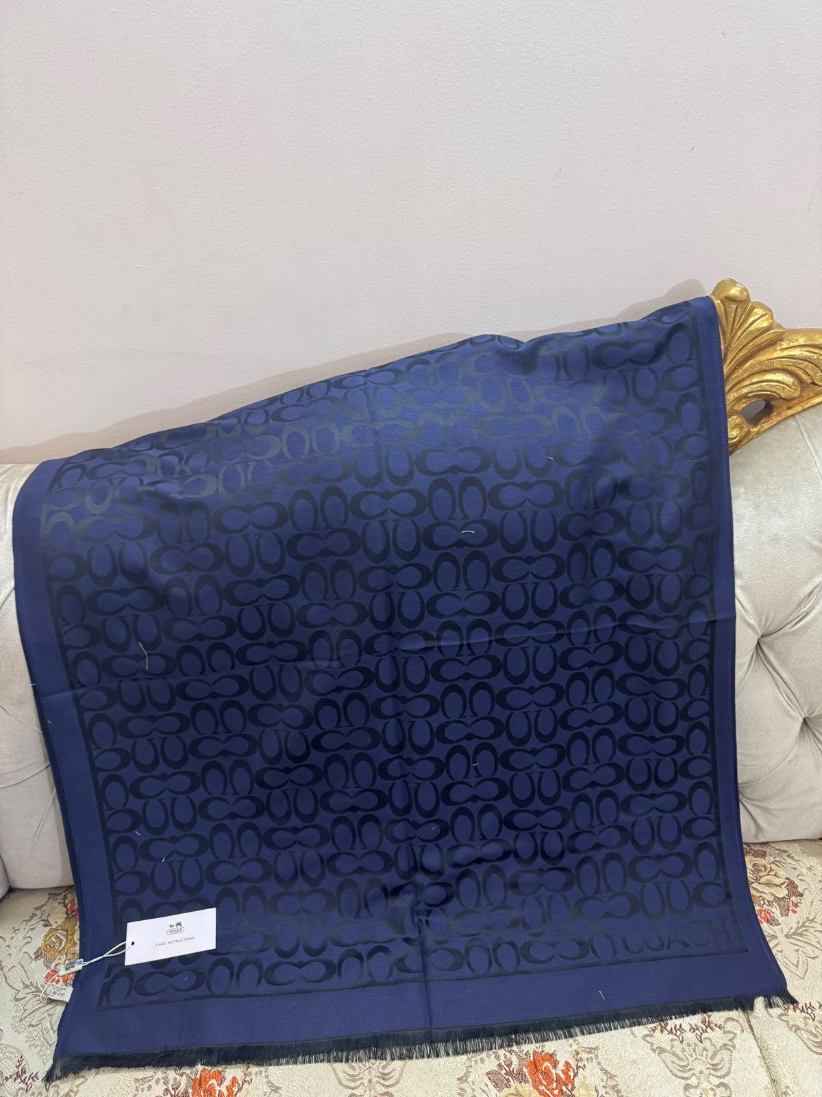 C famous brand scarves/stole/shawl ( 9 colors )