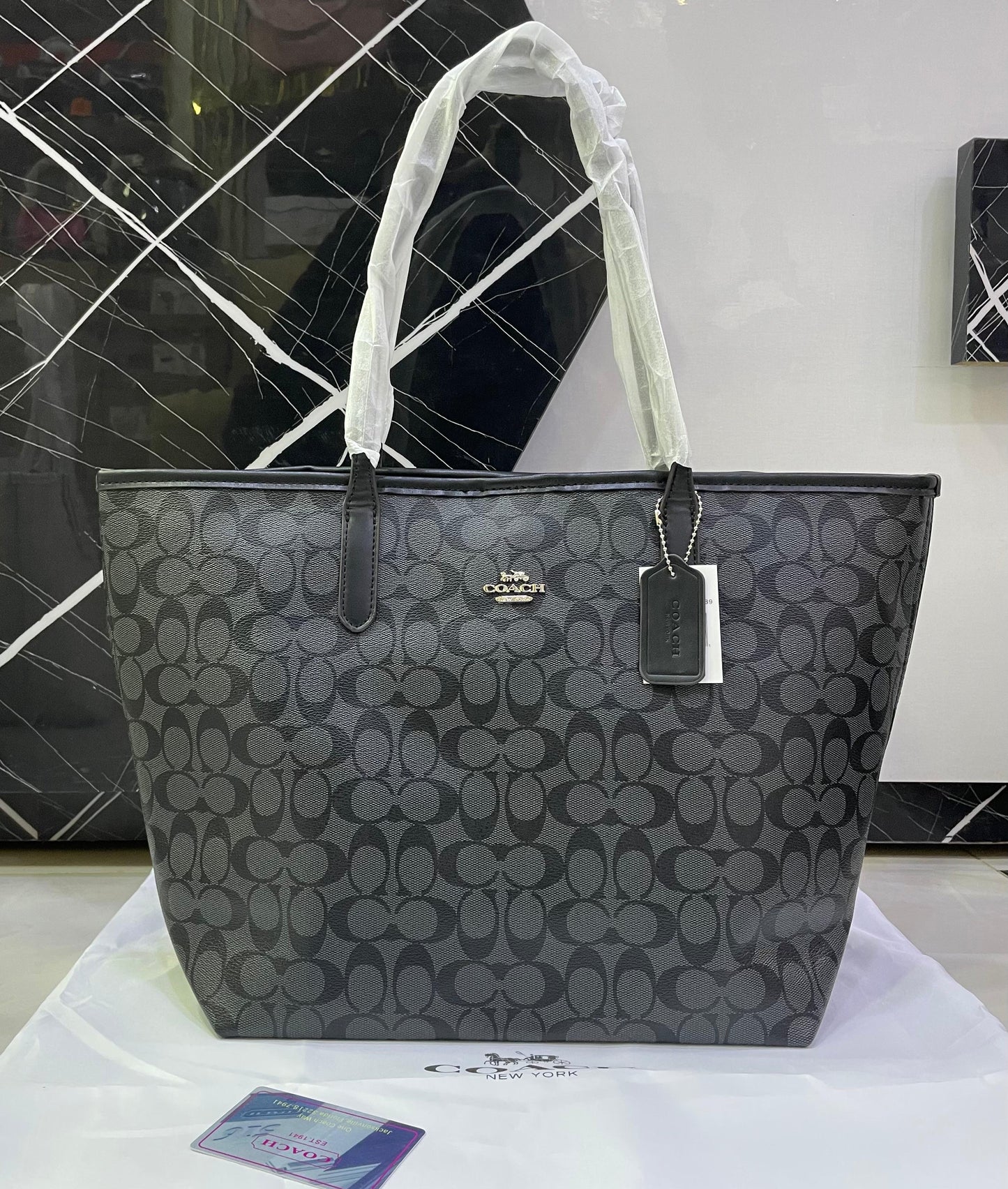 Coach handbags 5 colors