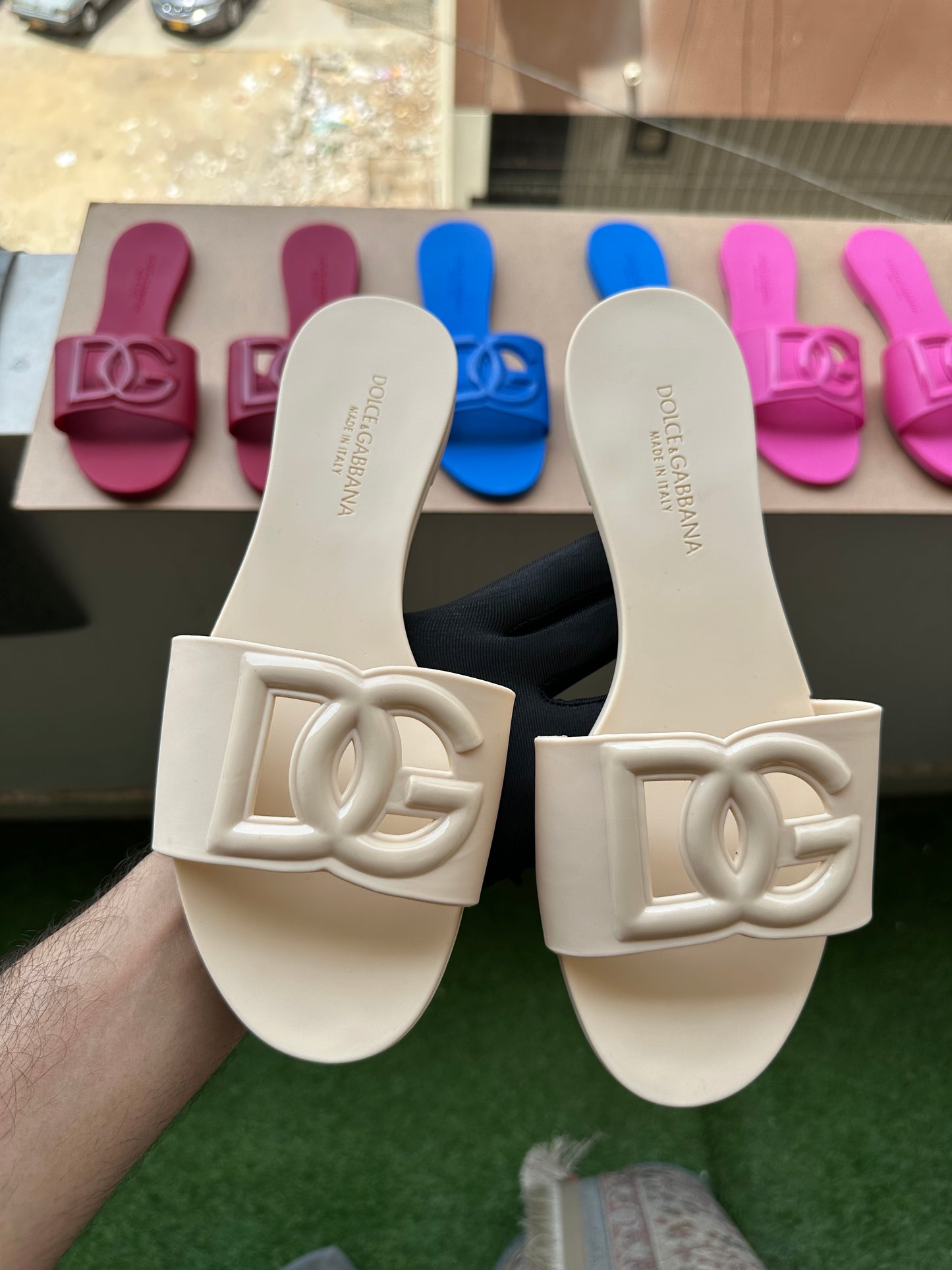 Famous brand slipper imported