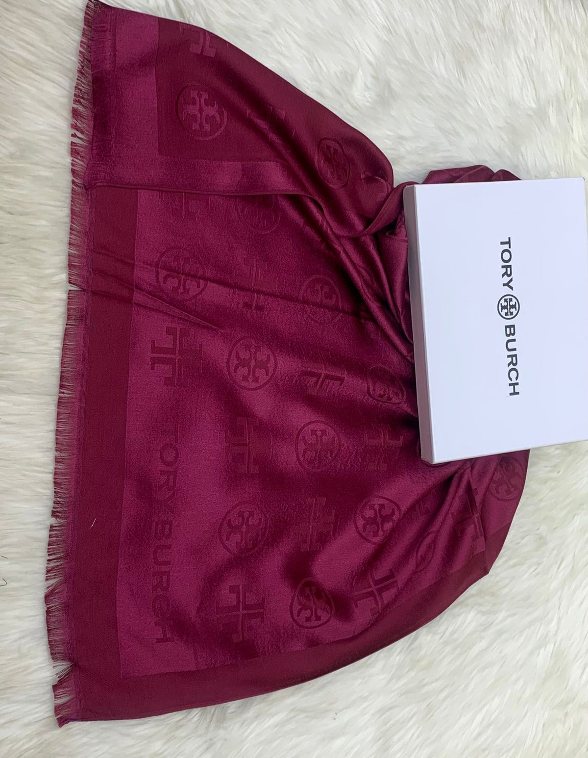 Scarves/Stole famoud brand ( 9 colors)
