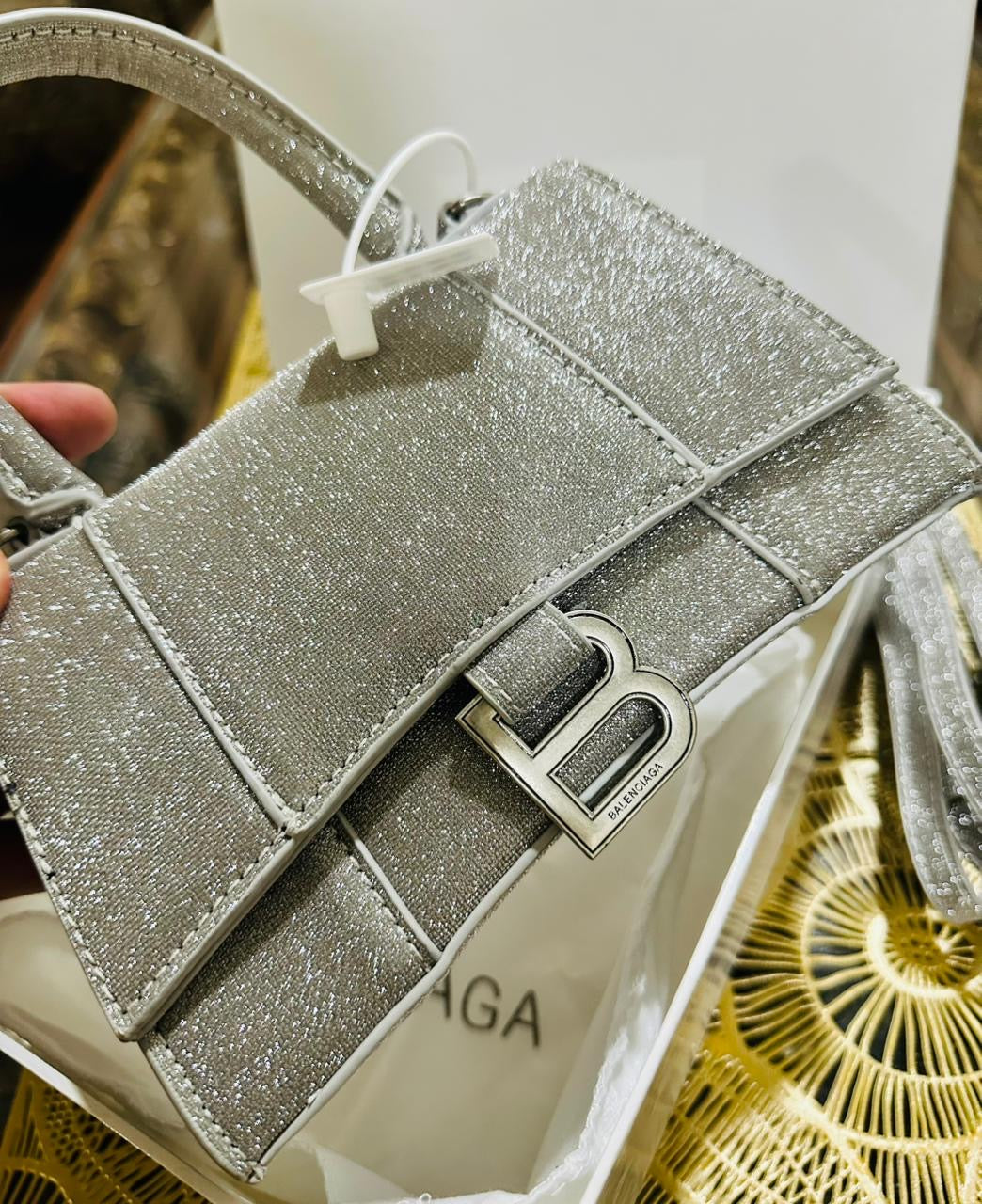 Famous brand bag ( 2 colors)