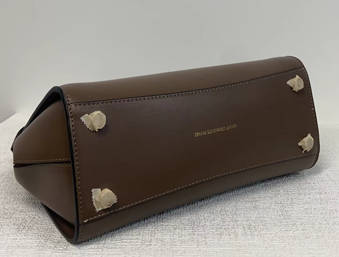 Coach bag ( pre order )