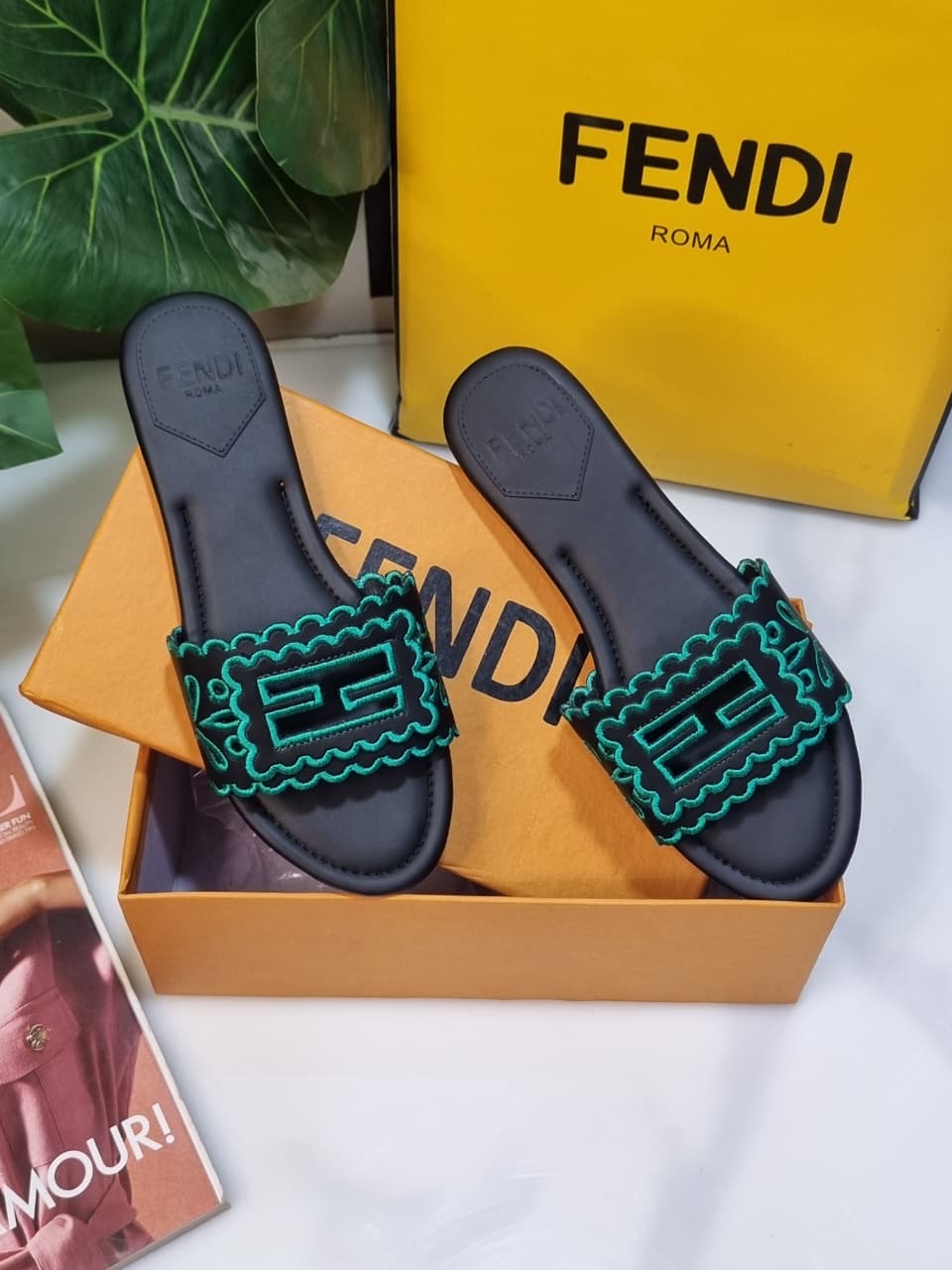 F slipper famous brand ( 3 colors )