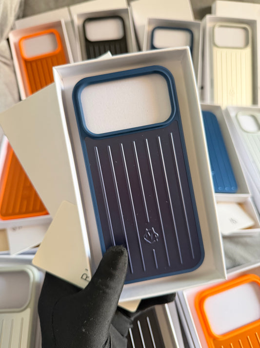 Rimowa iphone 17/17pro/17promax/17air blue color