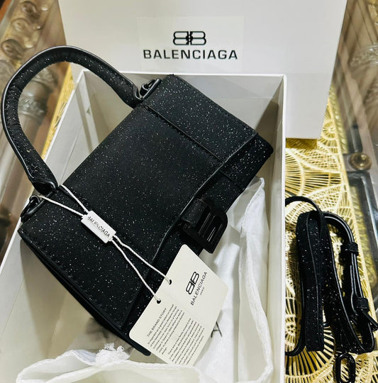 Famous brand bag ( 2 colors)