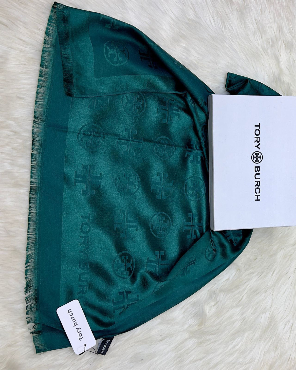 Scarves/Stole famoud brand ( 9 colors)