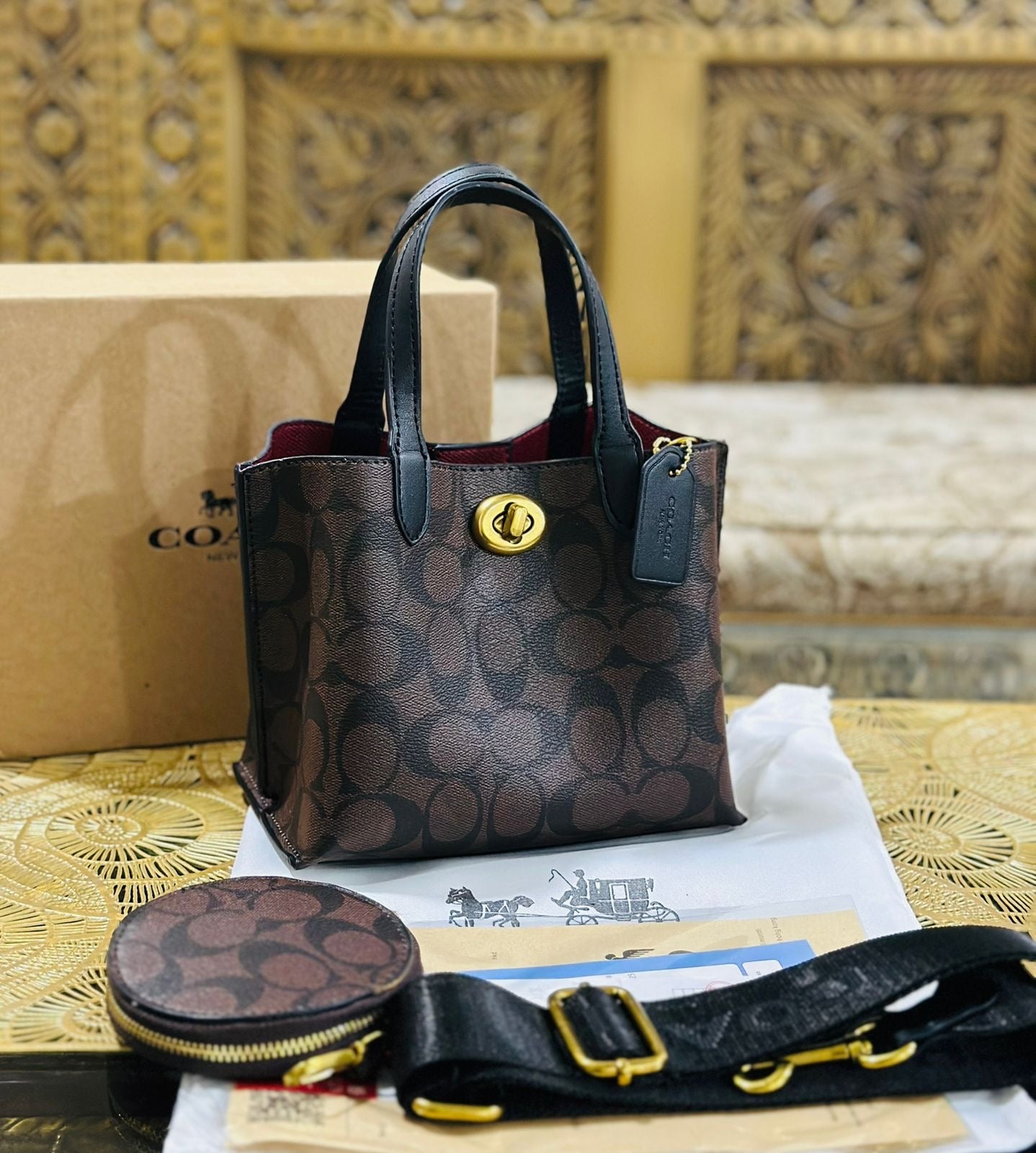 C famous brand bag ( 7 colours)